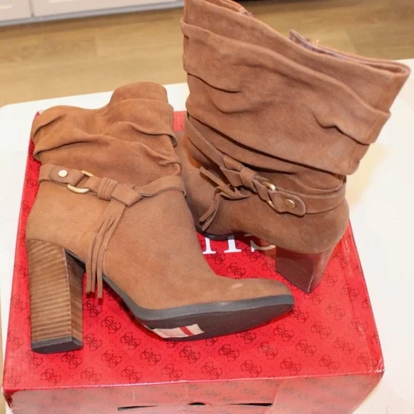 GUESS Women's Brown Heeled Boots - Picture 3 of 6
